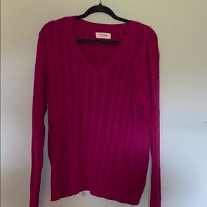 Cable knit v neck sweater